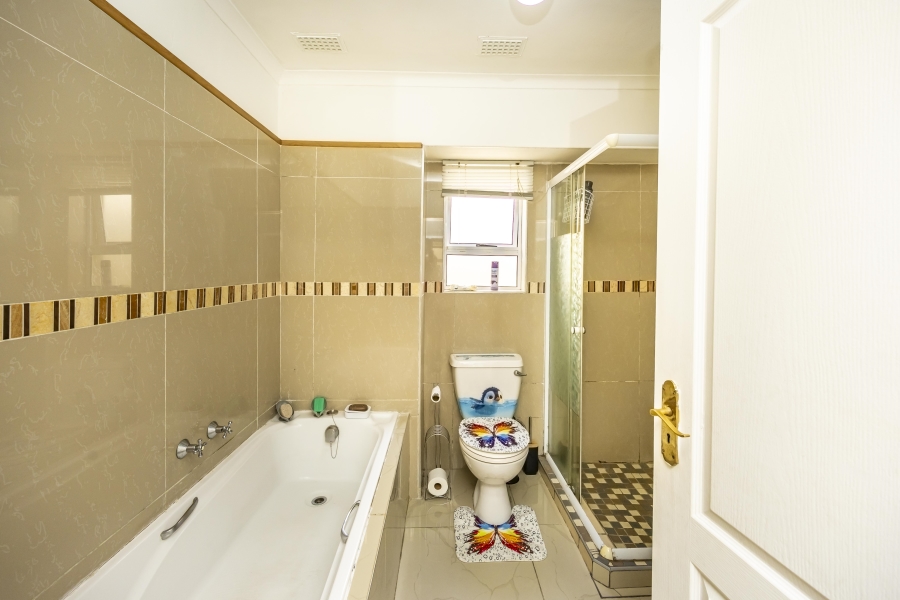 3 Bedroom Property for Sale in Amalinda Eastern Cape